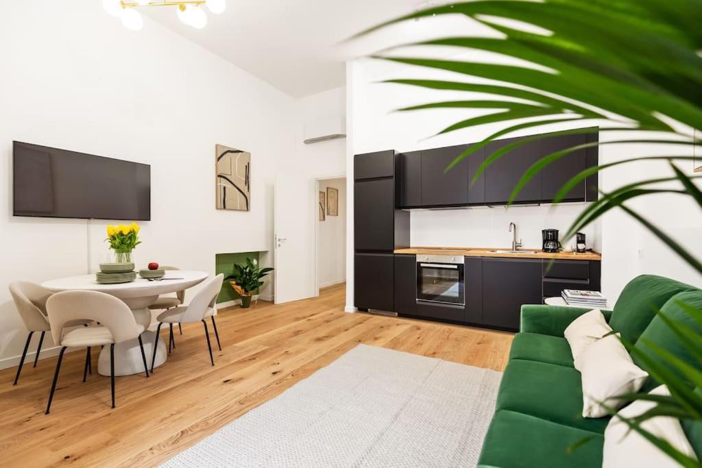 At Twenty-nine - Nuovo E Incantevole Appartamento! Apartamento *